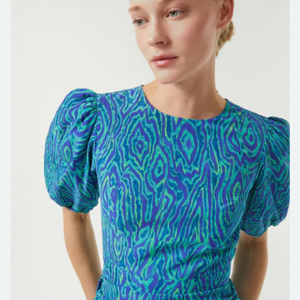 Rhode Pia dress in Electric Moire. NWT!